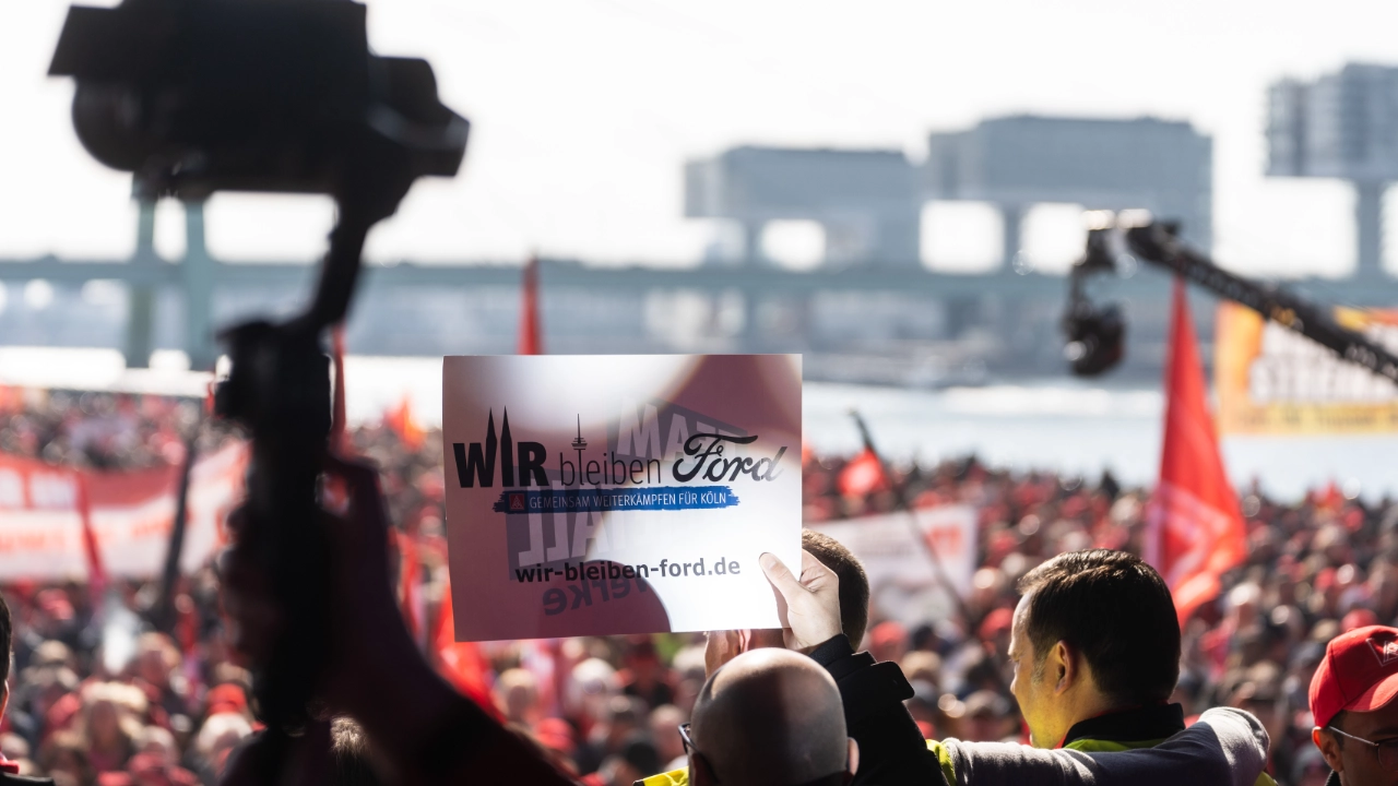 IGM-Aktionstag-Koeln-Wir-bleiben-Ford