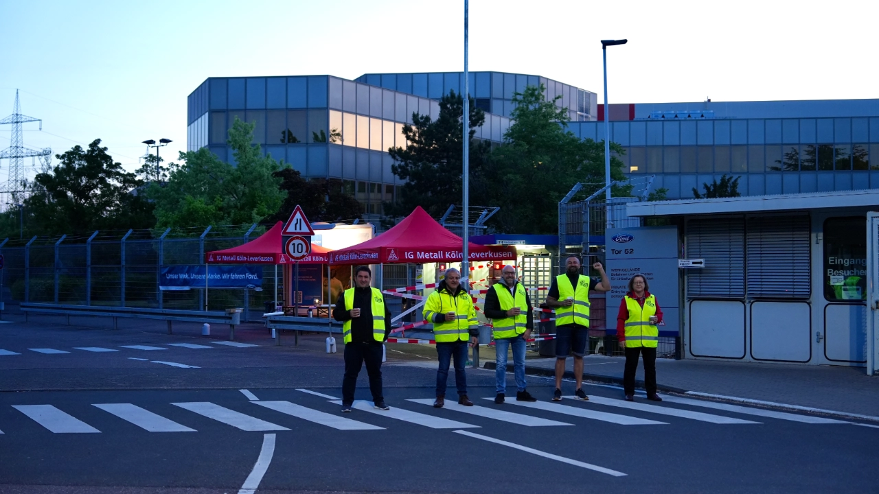 24-Stunden Streik Ford Mannschaft