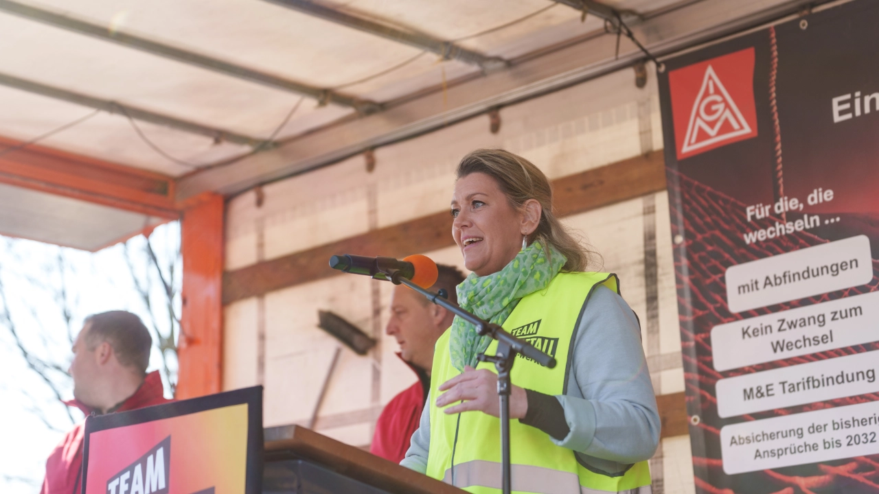 Ford Warnstreik Entwicklungszentrum Kerstin D. Klein