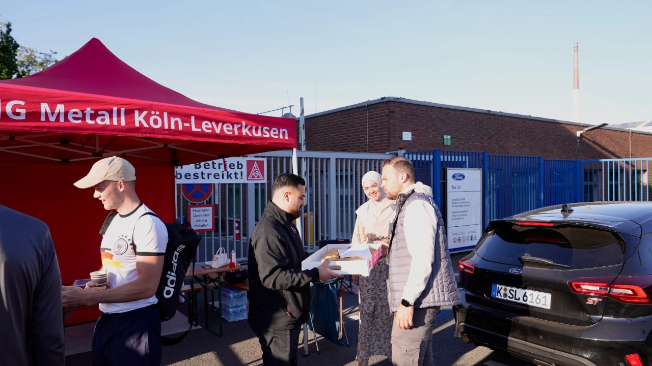 24-Stunden Streik Ford Info