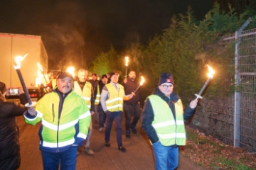 Wir kämpfen für unsere Forderungen: Sicherheitsnetz für ALLE - Insolvenzgeschützt!