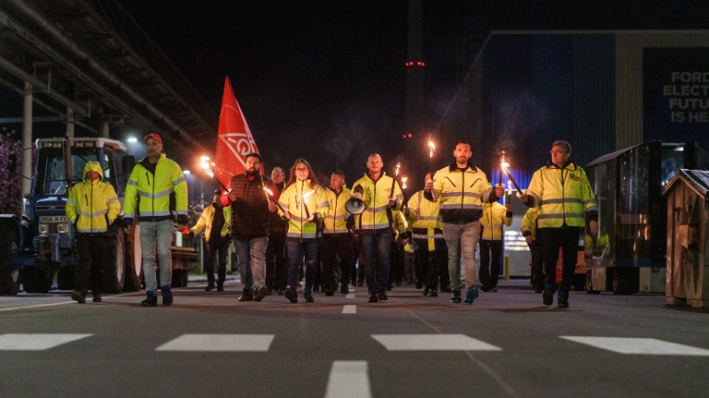 Ford-Aktion-Grabstein-Nachtmarsch